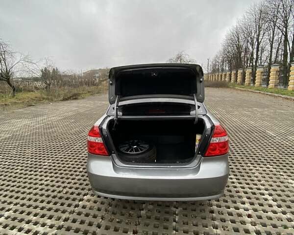 Серый Шевроле Авео, объемом двигателя 1.5 л и пробегом 245 тыс. км за 4200 $, фото 6 на Automoto.ua