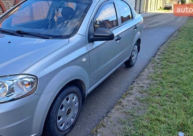 Шевроле Авео 2008 в Ивано-Франковске на Automoto.ua Серый Шевроле Авео, объемом двигателя 1.5 л и пробегом 172 тыс. км за 3950 $, фото 11 на Automoto.ua