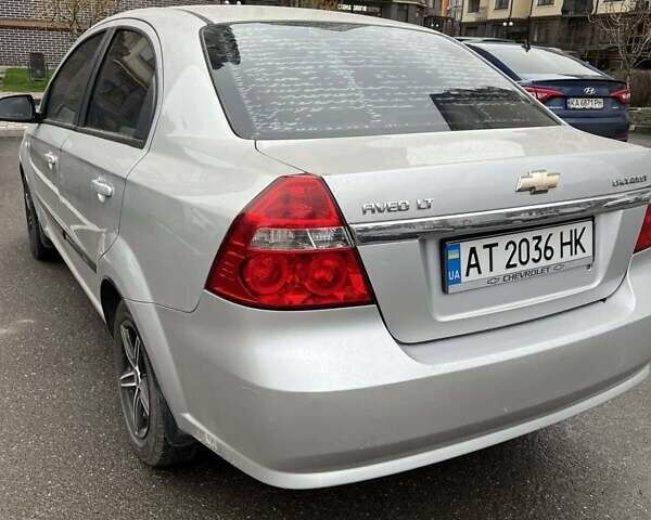Серый Шевроле Авео, объемом двигателя 1.6 л и пробегом 167 тыс. км за 3700 $, фото 3 на Automoto.ua