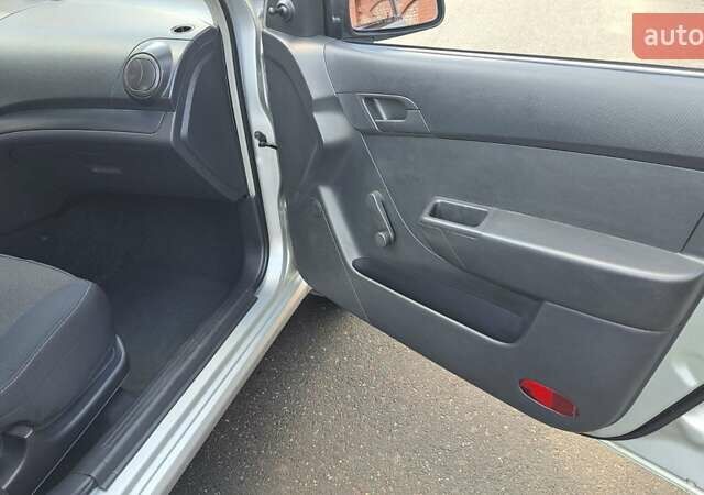 Шевроле Авео 2008 в Ивано-Франковске на Automoto.ua Серый Шевроле Авео, объемом двигателя 1.5 л и пробегом 172 тыс. км за 3950 $, фото 17 на Automoto.ua