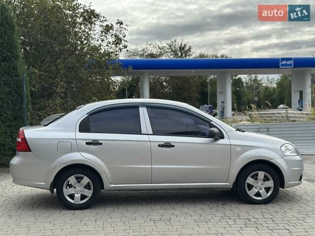 Серый Шевроле Авео, объемом двигателя 1.5 л и пробегом 193 тыс. км за 3450 $, фото 8 на Automoto.ua