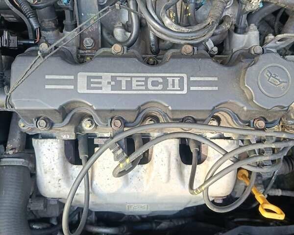 Серый Шевроле Авео, объемом двигателя 1.5 л и пробегом 320 тыс. км за 3200 $, фото 2 на Automoto.ua