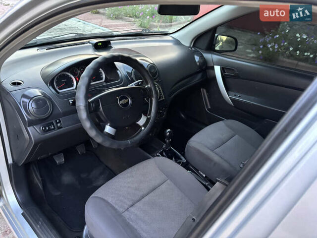Серый Шевроле Авео, объемом двигателя 1.5 л и пробегом 165 тыс. км за 4900 $, фото 25 на Automoto.ua