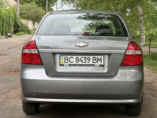 Серый Шевроле Авео, объемом двигателя 1.5 л и пробегом 103 тыс. км за 4700 $, фото 3 на Automoto.ua