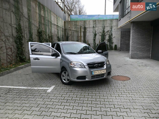 Сірий Шевроле Авео, об'ємом двигуна 1.5 л та пробігом 170 тис. км за 3700 $, фото 10 на Automoto.ua