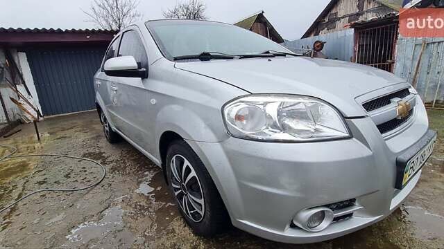 Серый Шевроле Авео, объемом двигателя 1.6 л и пробегом 125 тыс. км за 4300 $, фото 1 на Automoto.ua