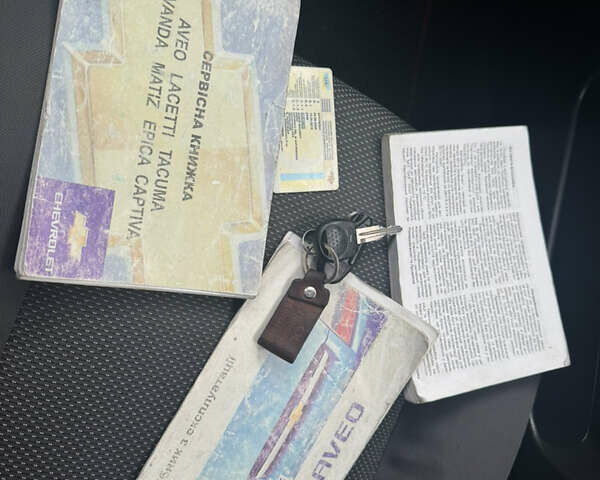 Серый Шевроле Авео, объемом двигателя 1.5 л и пробегом 154 тыс. км за 4800 $, фото 14 на Automoto.ua