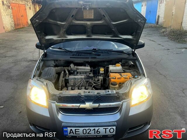 Серый Шевроле Авео, объемом двигателя 1.5 л и пробегом 151 тыс. км за 3350 $, фото 8 на Automoto.ua