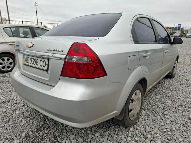 Серый Шевроле Авео, объемом двигателя 1.6 л и пробегом 190 тыс. км за 3999 $, фото 2 на Automoto.ua