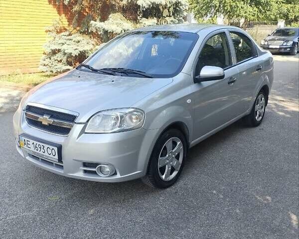 Серый Шевроле Авео, объемом двигателя 1.5 л и пробегом 78 тыс. км за 5300 $, фото 3 на Automoto.ua