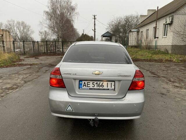 Серый Шевроле Авео, объемом двигателя 1.5 л и пробегом 300 тыс. км за 2750 $, фото 5 на Automoto.ua