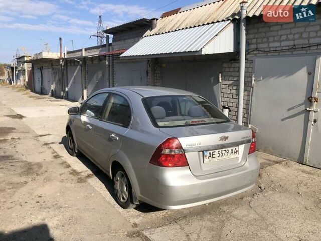 Серый Шевроле Авео, объемом двигателя 1.6 л и пробегом 355 тыс. км за 2900 $, фото 4 на Automoto.ua