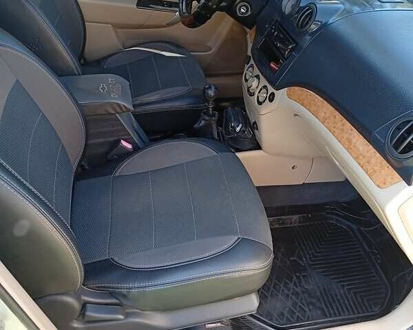 Серый Шевроле Авео, объемом двигателя 1.6 л и пробегом 223 тыс. км за 4300 $, фото 8 на Automoto.ua