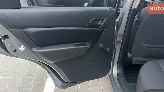 Серый Шевроле Авео, объемом двигателя 1.5 л и пробегом 244 тыс. км за 4500 $, фото 11 на Automoto.ua