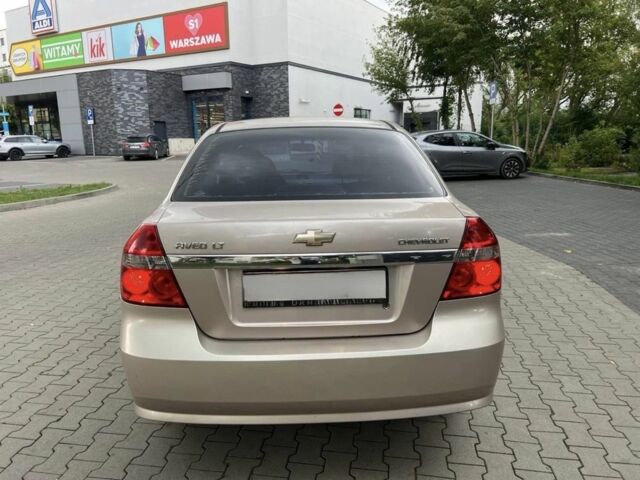 Серый Шевроле Авео, объемом двигателя 1.6 л и пробегом 211 тыс. км за 4100 $, фото 2 на Automoto.ua