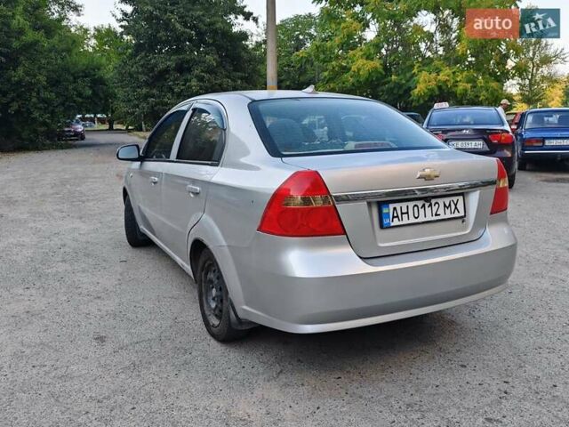 Серый Шевроле Авео, объемом двигателя 1.6 л и пробегом 142 тыс. км за 3850 $, фото 4 на Automoto.ua