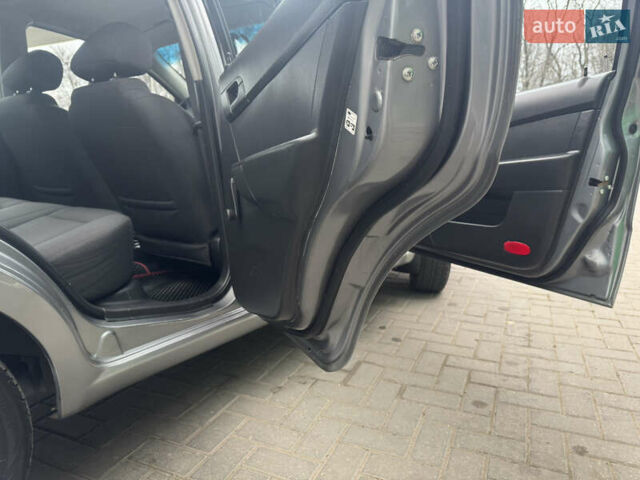 Серый Шевроле Авео, объемом двигателя 1.5 л и пробегом 154 тыс. км за 4800 $, фото 9 на Automoto.ua