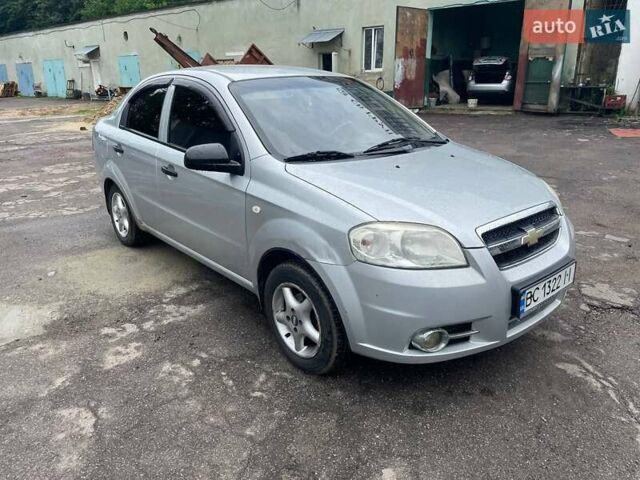 Серый Шевроле Авео, объемом двигателя 1.5 л и пробегом 250 тыс. км за 3600 $, фото 2 на Automoto.ua