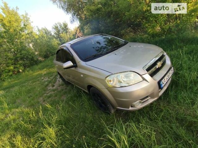 Сірий Шевроле Авео, об'ємом двигуна 1.6 л та пробігом 196 тис. км за 4331 $, фото 1 на Automoto.ua