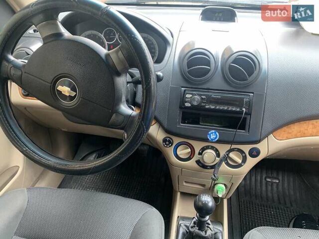 Серый Шевроле Авео, объемом двигателя 1.6 л и пробегом 185 тыс. км за 3891 $, фото 13 на Automoto.ua