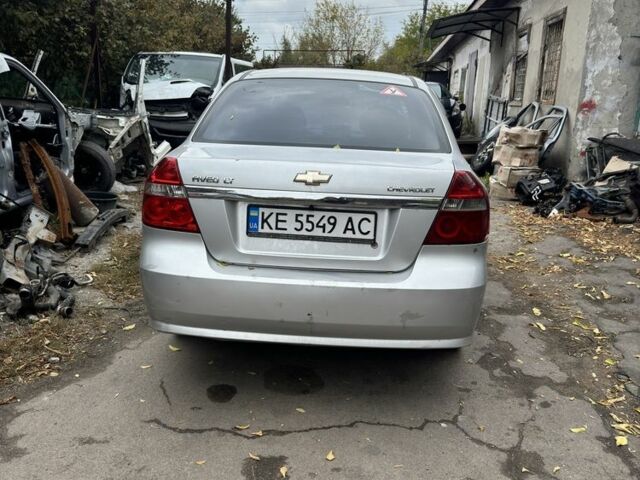 Сірий Шевроле Авео, об'ємом двигуна 1.6 л та пробігом 200 тис. км за 1500 $, фото 3 на Automoto.ua