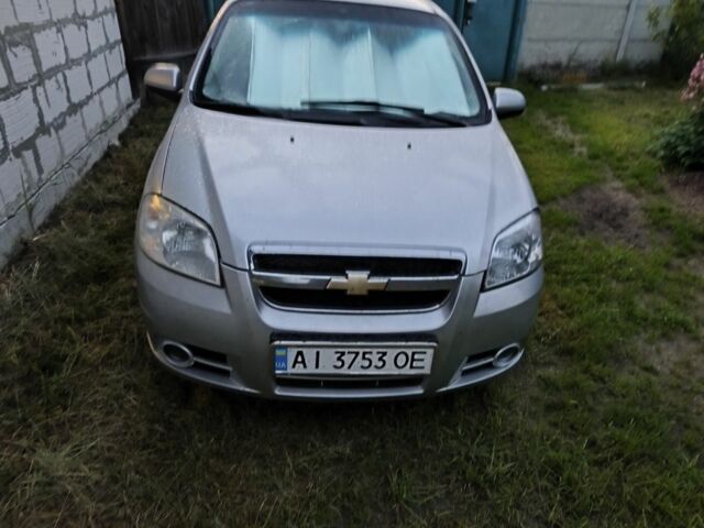 Серый Шевроле Авео, объемом двигателя 1.5 л и пробегом 300 тыс. км за 4000 $, фото 2 на Automoto.ua