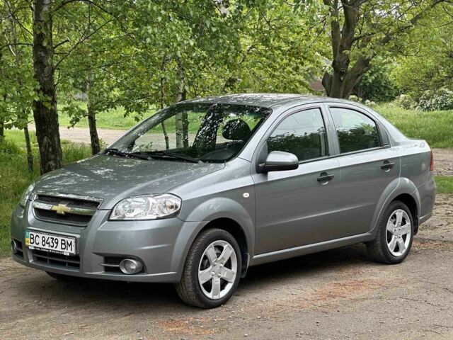 Серый Шевроле Авео, объемом двигателя 1.5 л и пробегом 103 тыс. км за 4700 $, фото 1 на Automoto.ua