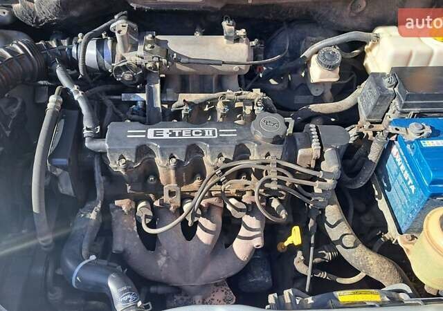 Шевроле Авео 2008 в Ивано-Франковске на Automoto.ua Серый Шевроле Авео, объемом двигателя 1.5 л и пробегом 172 тыс. км за 3950 $, фото 9 на Automoto.ua