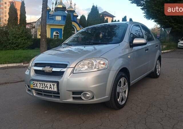 Серый Шевроле Авео, объемом двигателя 0 л и пробегом 198 тыс. км за 3750 $, фото 9 на Automoto.ua