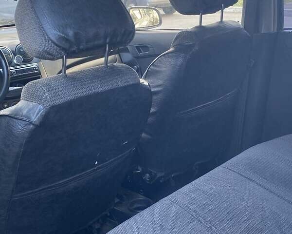 Серый Шевроле Авео, объемом двигателя 1.5 л и пробегом 80 тыс. км за 4200 $, фото 3 на Automoto.ua