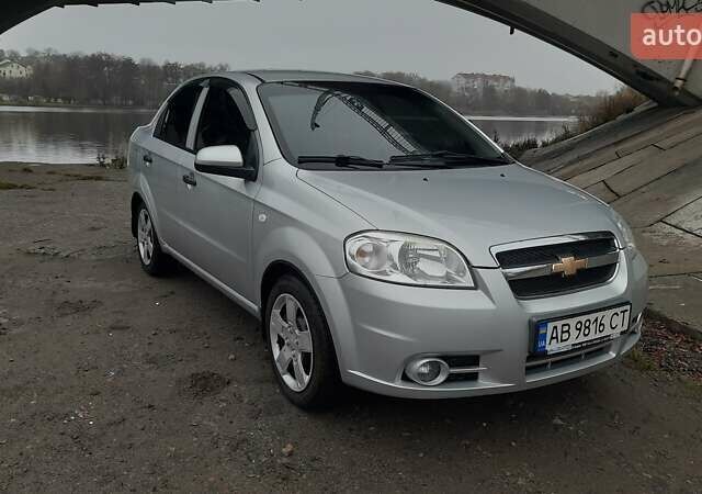 Серый Шевроле Авео, объемом двигателя 1.5 л и пробегом 157 тыс. км за 5000 $, фото 1 на Automoto.ua