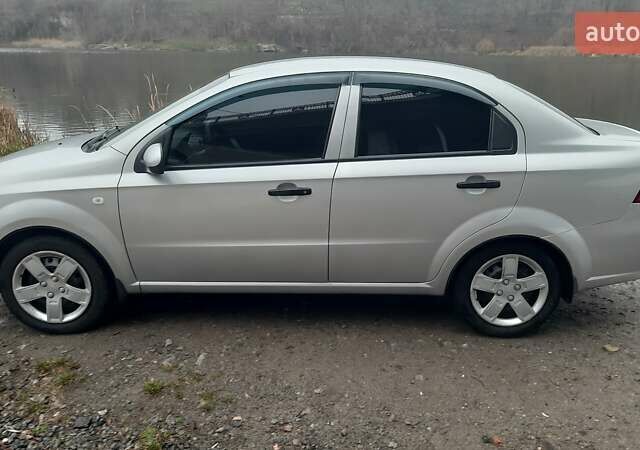 Серый Шевроле Авео, объемом двигателя 1.5 л и пробегом 157 тыс. км за 5000 $, фото 8 на Automoto.ua
