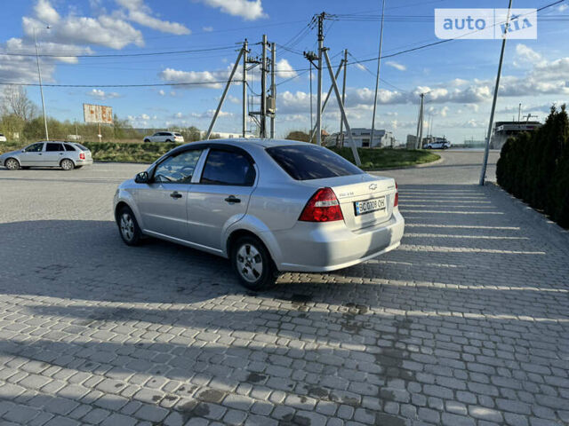 Сірий Шевроле Авео, об'ємом двигуна 1.5 л та пробігом 126 тис. км за 5300 $, фото 2 на Automoto.ua