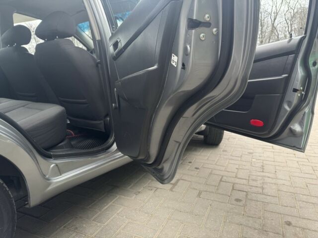 Серый Шевроле Авео, объемом двигателя 1.5 л и пробегом 154 тыс. км за 4800 $, фото 8 на Automoto.ua