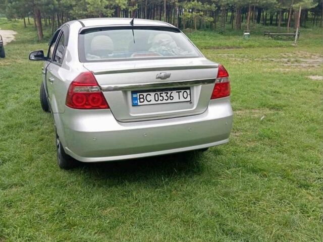 Серый Шевроле Авео, объемом двигателя 1.6 л и пробегом 200 тыс. км за 3600 $, фото 1 на Automoto.ua