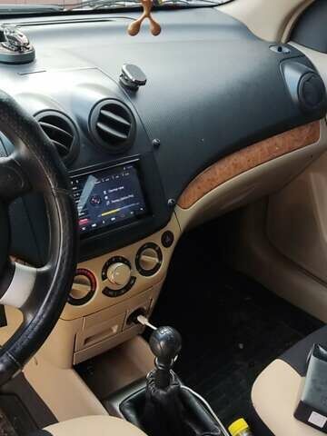 Сірий Шевроле Авео, об'ємом двигуна 1.6 л та пробігом 198 тис. км за 3500 $, фото 6 на Automoto.ua