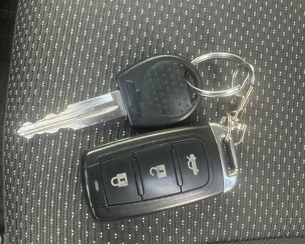 Серый Шевроле Авео, объемом двигателя 1.4 л и пробегом 175 тыс. км за 3350 $, фото 11 на Automoto.ua