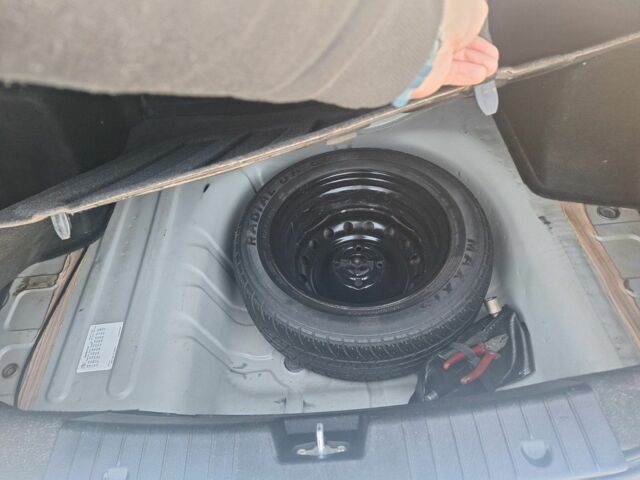 Серый Шевроле Авео, объемом двигателя 1.6 л и пробегом 77 тыс. км за 5300 $, фото 6 на Automoto.ua