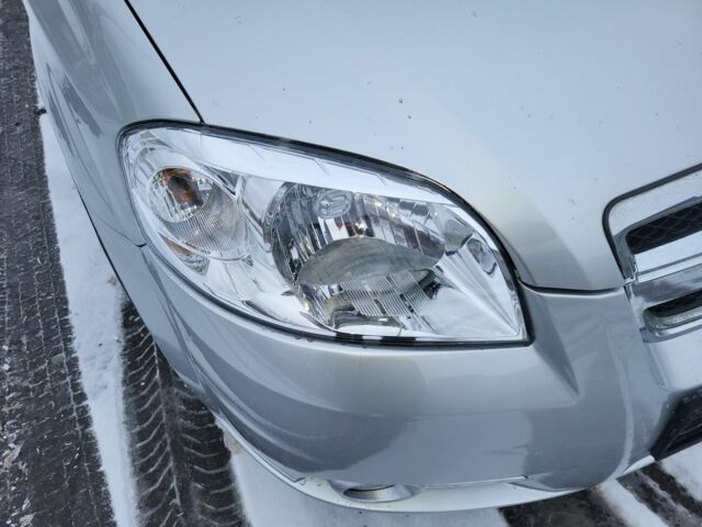 Серый Шевроле Авео, объемом двигателя 1.6 л и пробегом 120 тыс. км за 4300 $, фото 1 на Automoto.ua