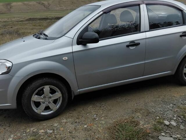 Шевроле Авео 2008 в Одессе на Automoto.ua Серый Шевроле Авео, объемом двигателя 1.5 л и пробегом 145 тыс. км за 3200 $, фото 4 на Automoto.ua
