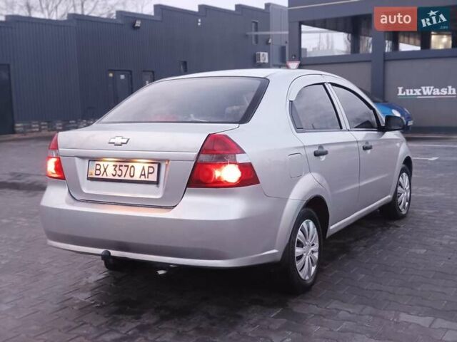 Серый Шевроле Авео, объемом двигателя 1.5 л и пробегом 220 тыс. км за 3550 $, фото 4 на Automoto.ua