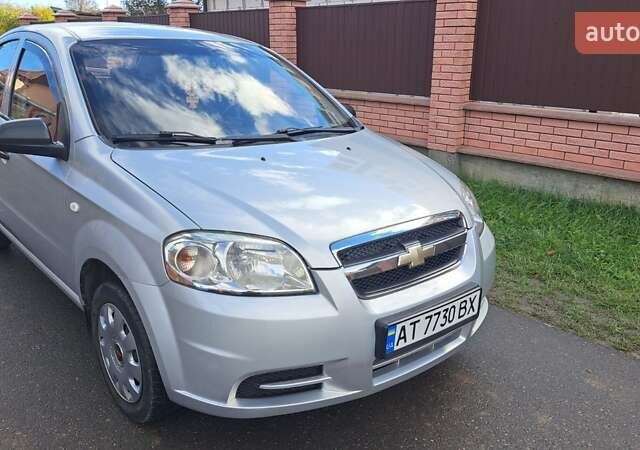 Шевроле Авео 2008 в Ивано-Франковске на Automoto.ua Серый Шевроле Авео, объемом двигателя 1.5 л и пробегом 172 тыс. км за 3950 $, фото 2 на Automoto.ua