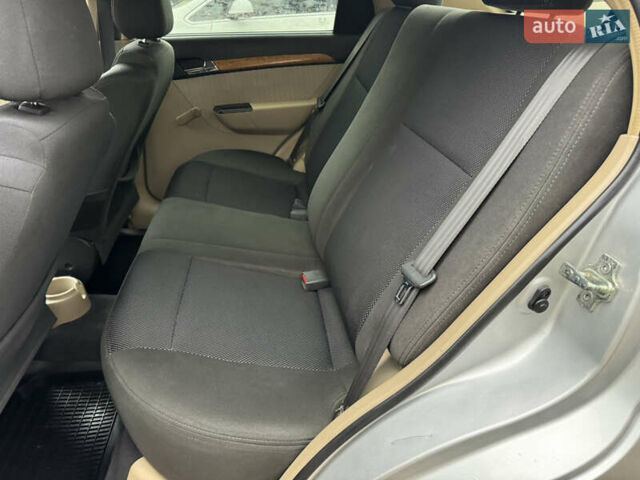 Серый Шевроле Авео, объемом двигателя 1.6 л и пробегом 175 тыс. км за 4350 $, фото 33 на Automoto.ua