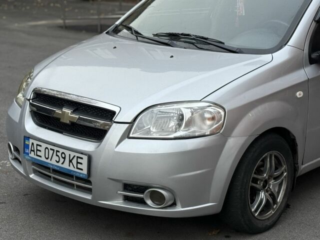Сірий Шевроле Авео, об'ємом двигуна 1.6 л та пробігом 198 тис. км за 3700 $, фото 2 на Automoto.ua