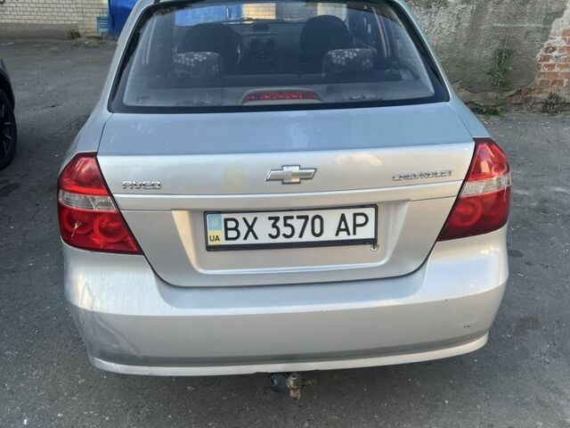 Шевроле Авео 2008 в Хмельницком на Automoto.ua Серый Шевроле Авео, объемом двигателя 1.5 л и пробегом 255 тыс. км за 2350 $, фото 2 на Automoto.ua
