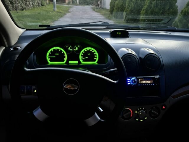 Серый Шевроле Авео, объемом двигателя 1.6 л и пробегом 122 тыс. км за 4999 $, фото 20 на Automoto.ua
