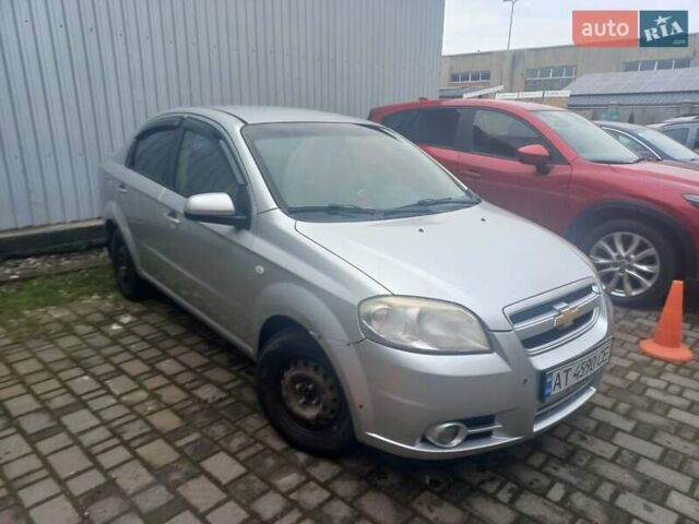 Серый Шевроле Авео, объемом двигателя 1.6 л и пробегом 220 тыс. км за 2999 $, фото 2 на Automoto.ua