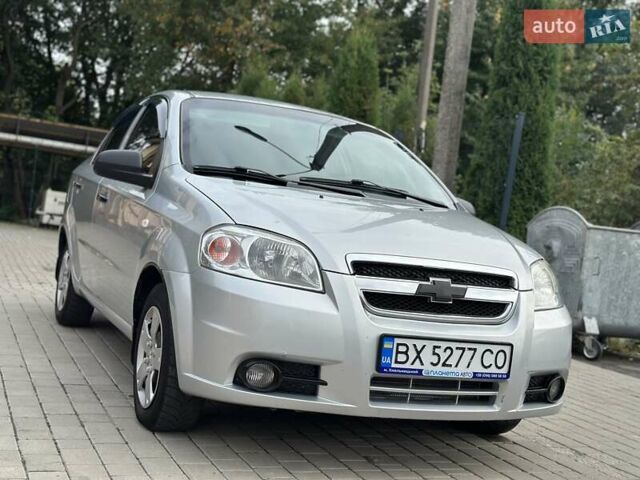 Серый Шевроле Авео, объемом двигателя 1.5 л и пробегом 193 тыс. км за 3450 $, фото 5 на Automoto.ua