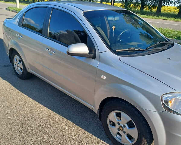 Серый Шевроле Авео, объемом двигателя 1.6 л и пробегом 212 тыс. км за 4300 $, фото 6 на Automoto.ua