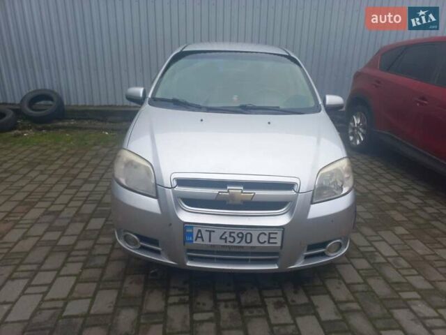 Серый Шевроле Авео, объемом двигателя 1.6 л и пробегом 220 тыс. км за 2999 $, фото 1 на Automoto.ua